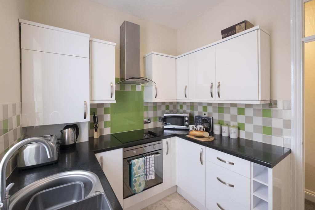 Seventy Eight Apartment Southend-on-Sea Exterior photo