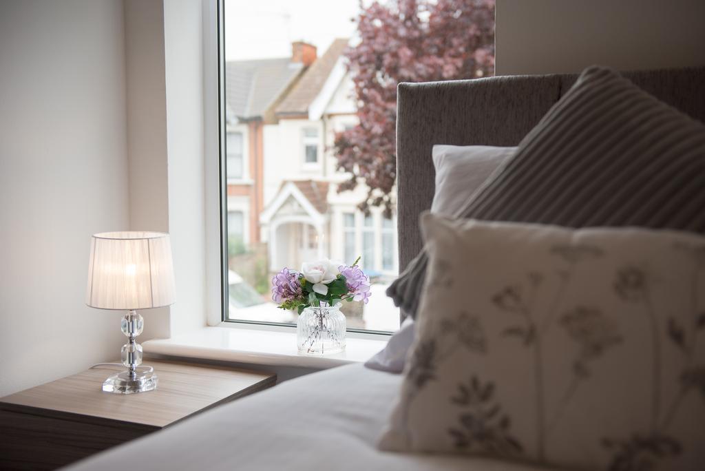 Seventy Eight Apartment Southend-on-Sea Exterior photo