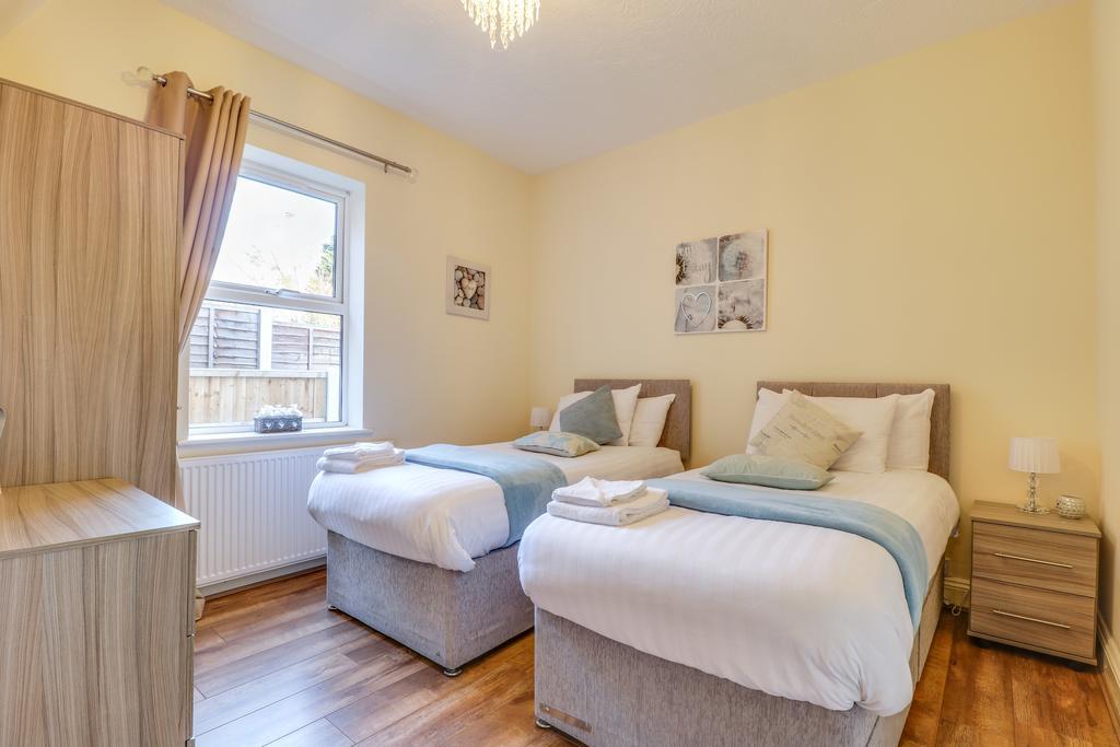 Seventy Eight Apartment Southend-on-Sea Exterior photo