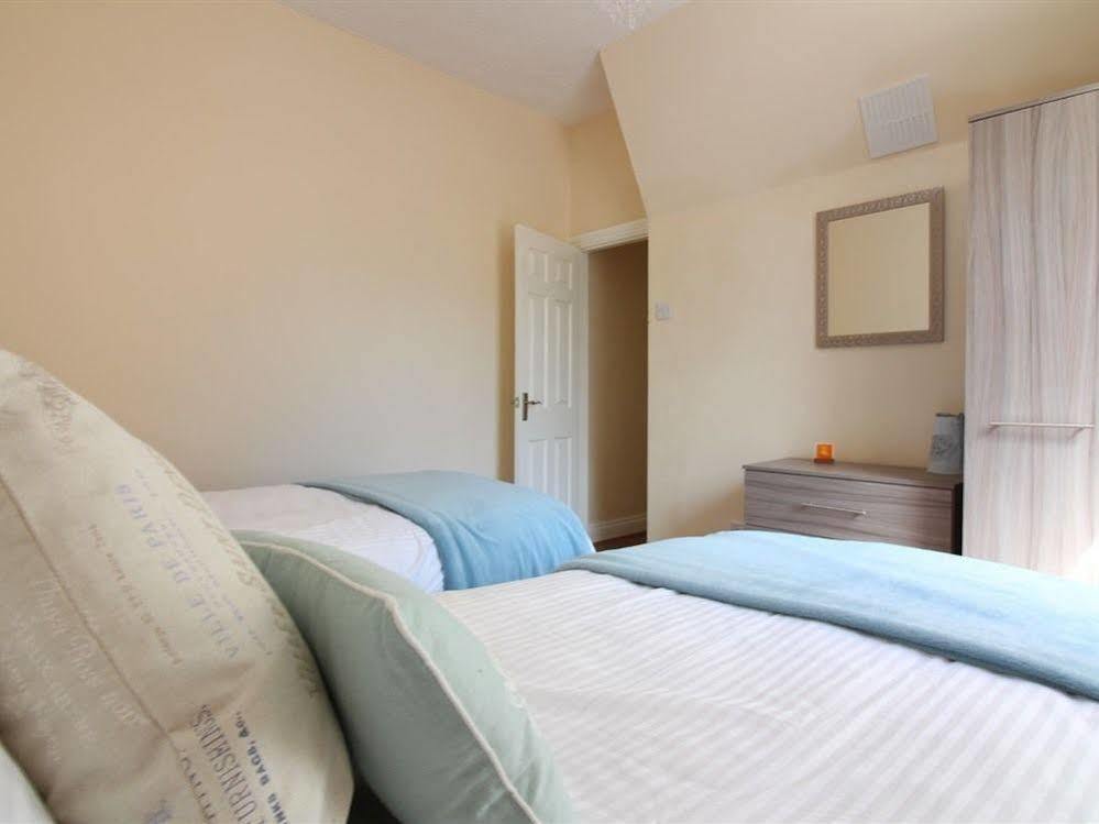 Seventy Eight Apartment Southend-on-Sea Exterior photo