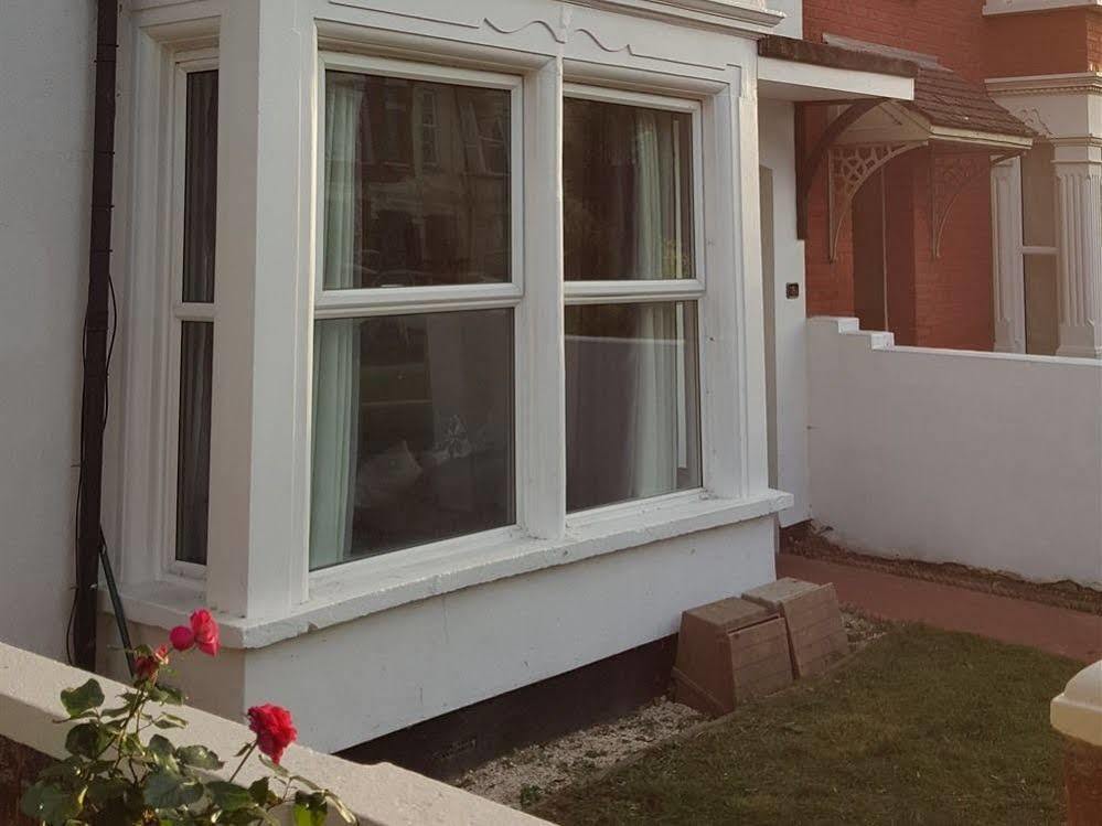Seventy Eight Apartment Southend-on-Sea Exterior photo