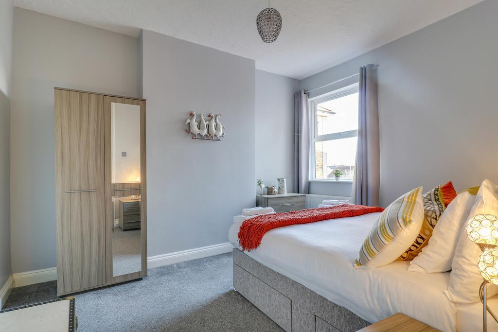 Seventy Eight Apartment Southend-on-Sea Exterior photo
