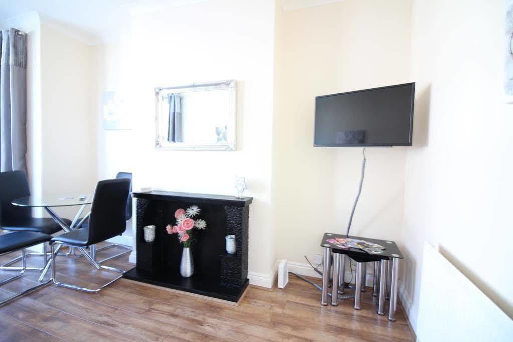 Seventy Eight Apartment Southend-on-Sea Exterior photo